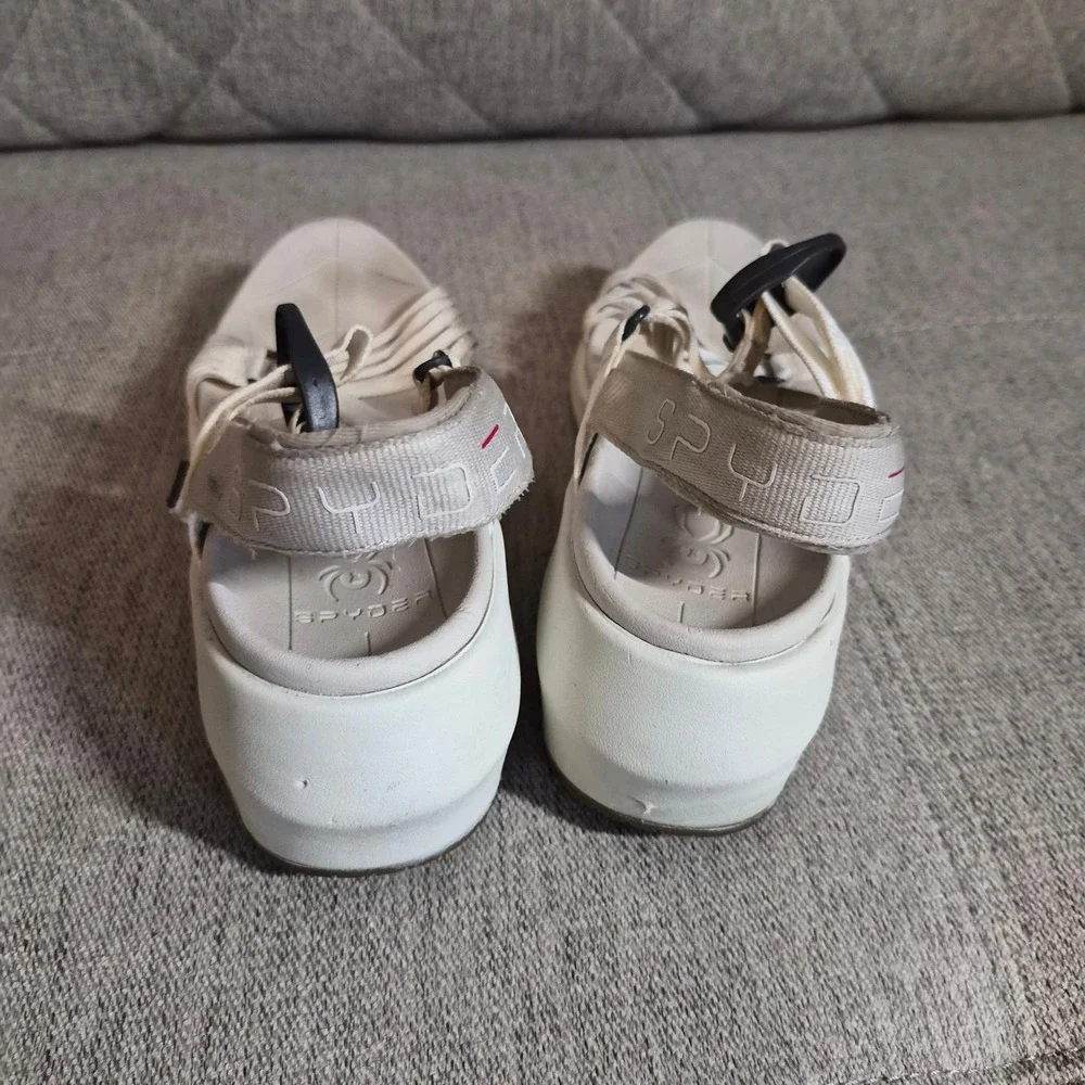 Spyder women platform
